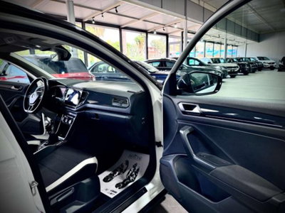Volkswagen T-Roc 1.6 TDI SCR Advanced BlueMotion Technology (13)