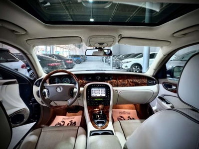 Jaguar XJ 2.7 D V6 cat LWB Sovereign (13)