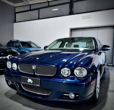 Jaguar XJ 2.7 D V6 cat LWB Sovereign (2)