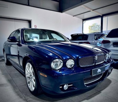 Jaguar XJ 2.7 D V6 cat LWB Sovereign (5)