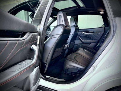 Maserati Levante Levante 3.0 V6 Modena Ultima 430cv auto (15)