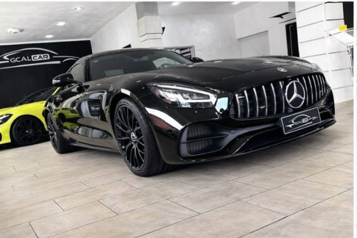 Mercedes-Benz Classe GT Coupé GT Night Edition (2)