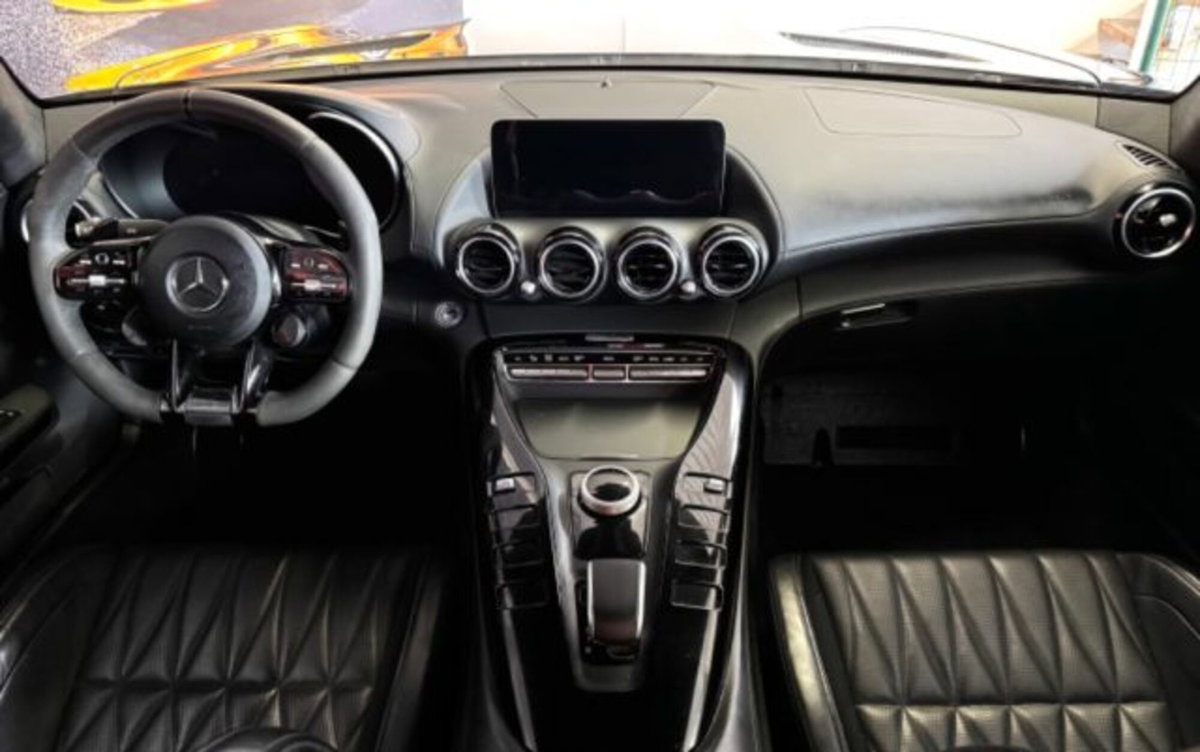 Mercedes-Benz Classe GT Coupé GT Night Edition (6)