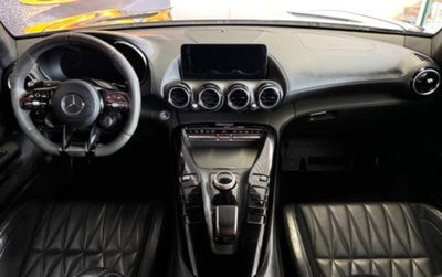 Mercedes-Benz Classe GT Coupé GT Night Edition (6)