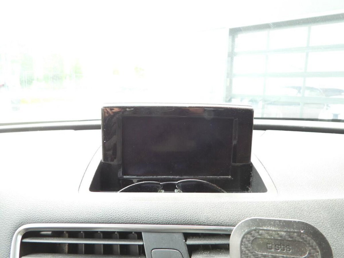 Audi Q3 2.0 TDI quattro S tronic Edition (12)
