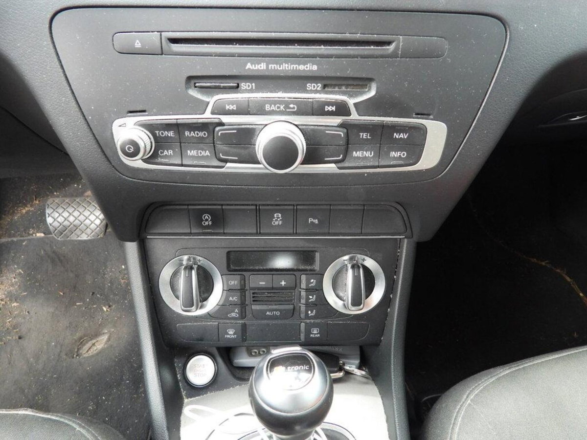 Audi Q3 2.0 TDI quattro S tronic Edition (13)
