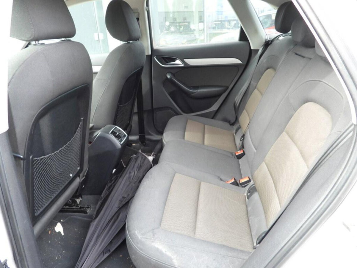 Audi Q3 2.0 TDI quattro S tronic Edition (14)