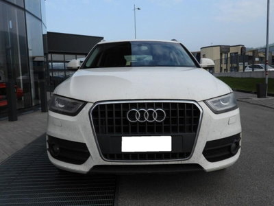 Audi Q3 2.0 TDI quattro S tronic (2)