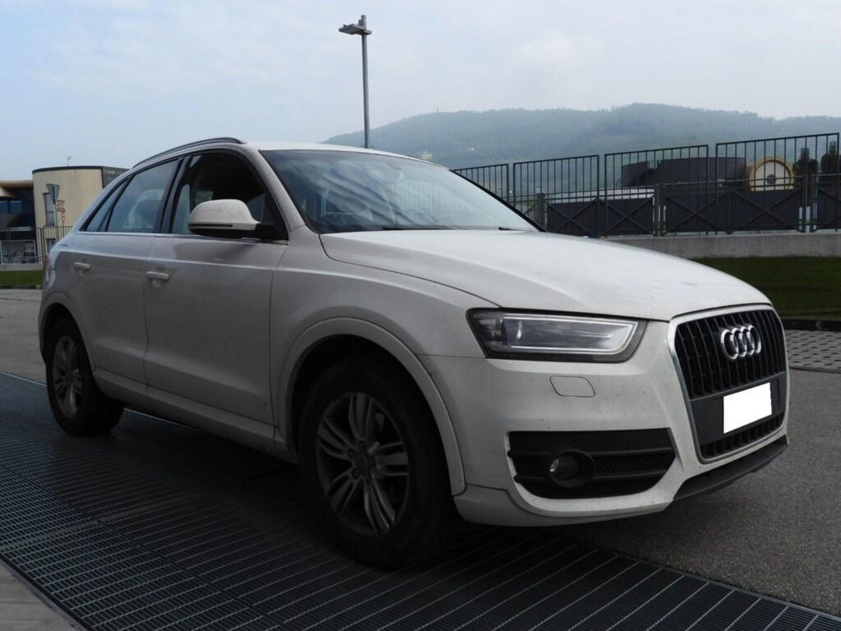 Audi Q3 2.0 TDI quattro S tronic Edition (3)