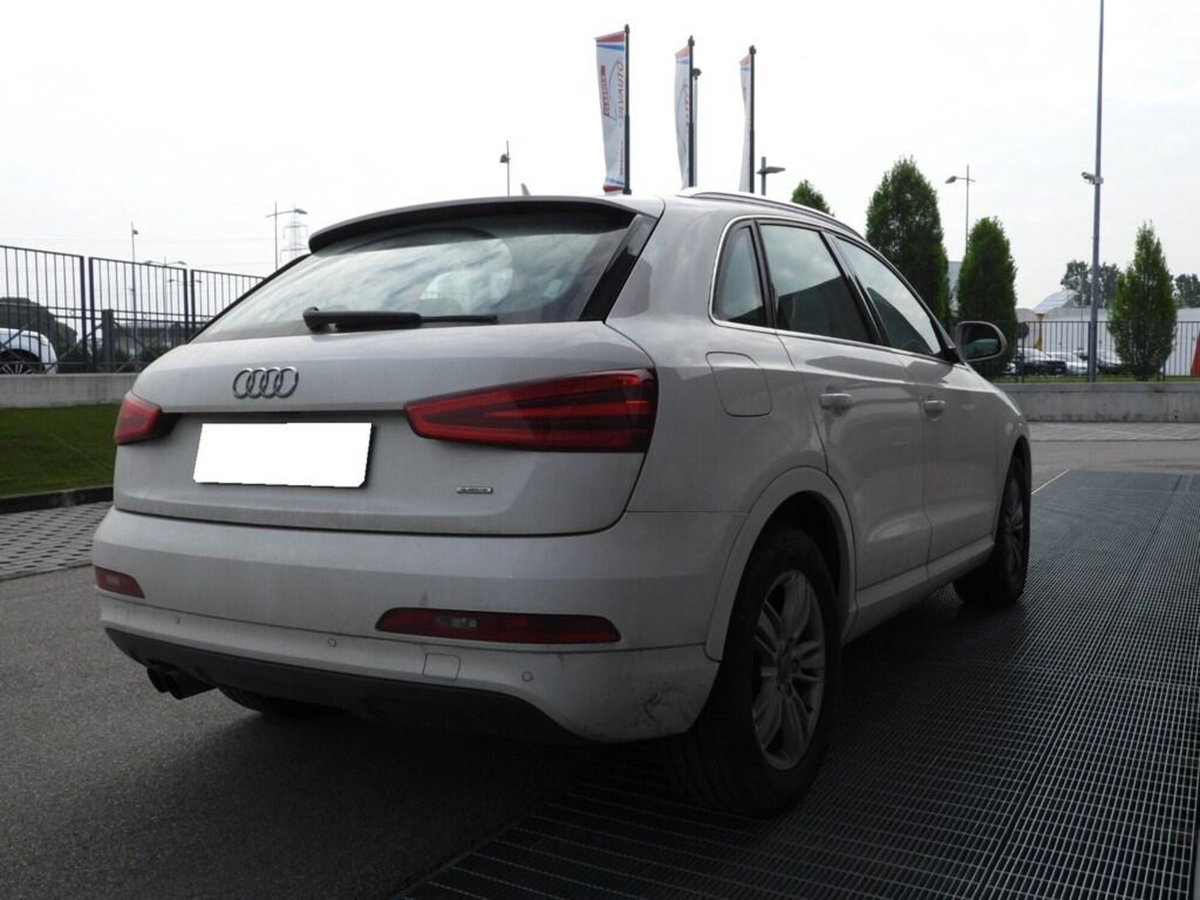 Audi Q3 2.0 TDI quattro S tronic Edition (4)