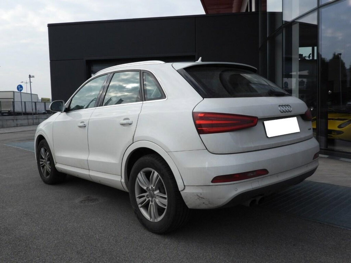 Audi Q3 2.0 TDI quattro S tronic Edition (6)