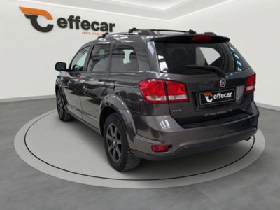 Fiat Freemont 2.0 Mjt 170 CV 4x4 Automatica Lounge (4)