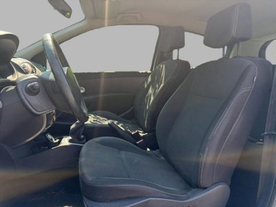 Renault Clio 1.2 16V 5 porte GPL Dynamique (12)