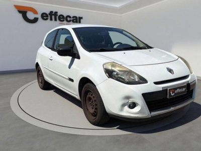 Renault Clio 1.2 16V 5 porte GPL Dynamique (3)