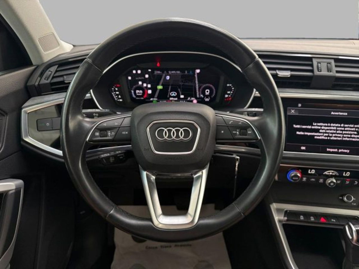 Audi Q3 35 TDI quattro S tronic Business (8)