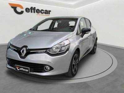 Renault Clio dCi 8V 90 CV EDC 5 porte Duel2 usata
