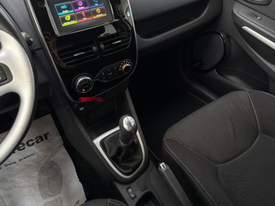 Renault Clio dCi 8V 90 CV EDC 5 porte Duel2 (11)