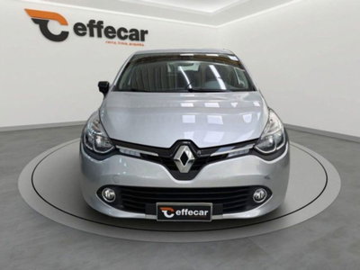 Renault Clio dCi 8V 90 CV EDC 5 porte Duel2 (2)
