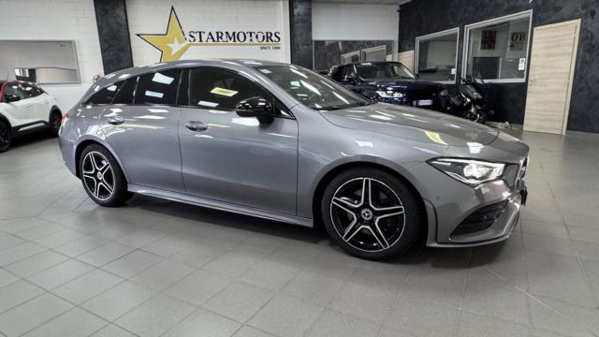 Mercedes-Benz CLA Shooting Brake 200 d Automatic 4Matic Shooting Brake Premium