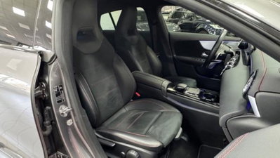 Mercedes-Benz CLA Shooting Brake 200 d Automatic 4Matic Shooting Brake Premium (11)