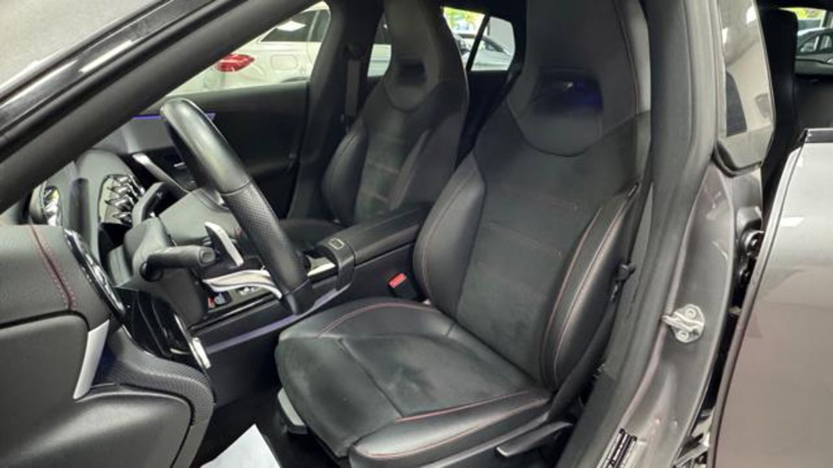 Mercedes-Benz CLA Shooting Brake 200 d Automatic 4Matic Shooting Brake Premium (12)