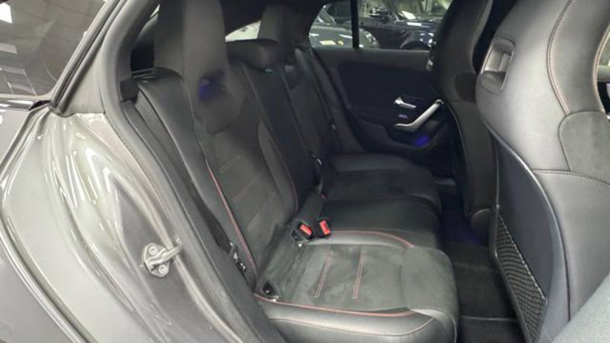 Mercedes-Benz CLA Shooting Brake 200 d Automatic 4Matic Shooting Brake Premium (13)