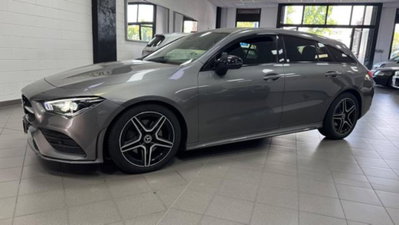 Mercedes-Benz CLA Shooting Brake 200 d Automatic 4Matic Shooting Brake Premium (2)