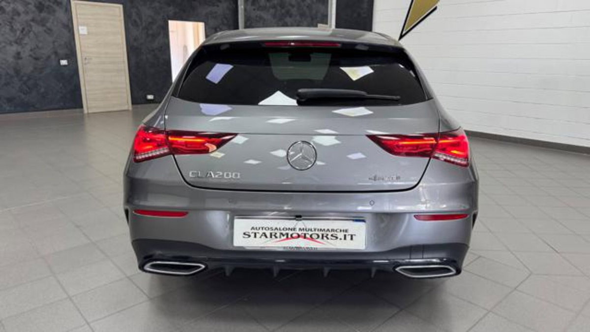Mercedes-Benz CLA Shooting Brake 200 d Automatic 4Matic Shooting Brake Premium (5)