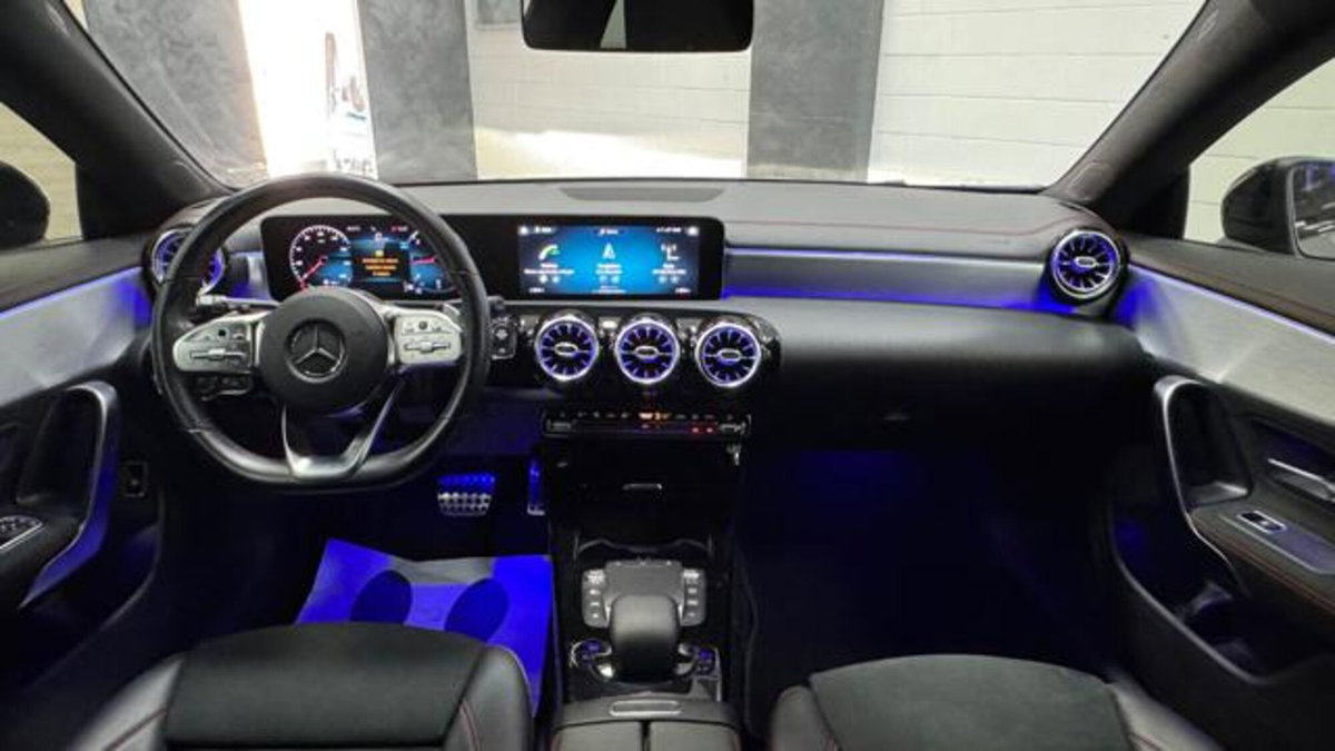Mercedes-Benz CLA Shooting Brake 200 d Automatic 4Matic Shooting Brake Premium (6)