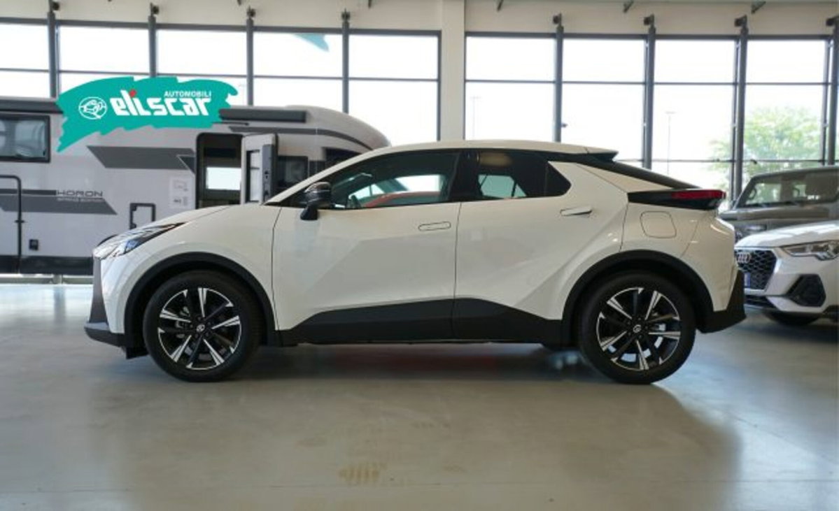 Toyota Toyota C-HR 1.8 hv Lounge fwd e-cvt (3)