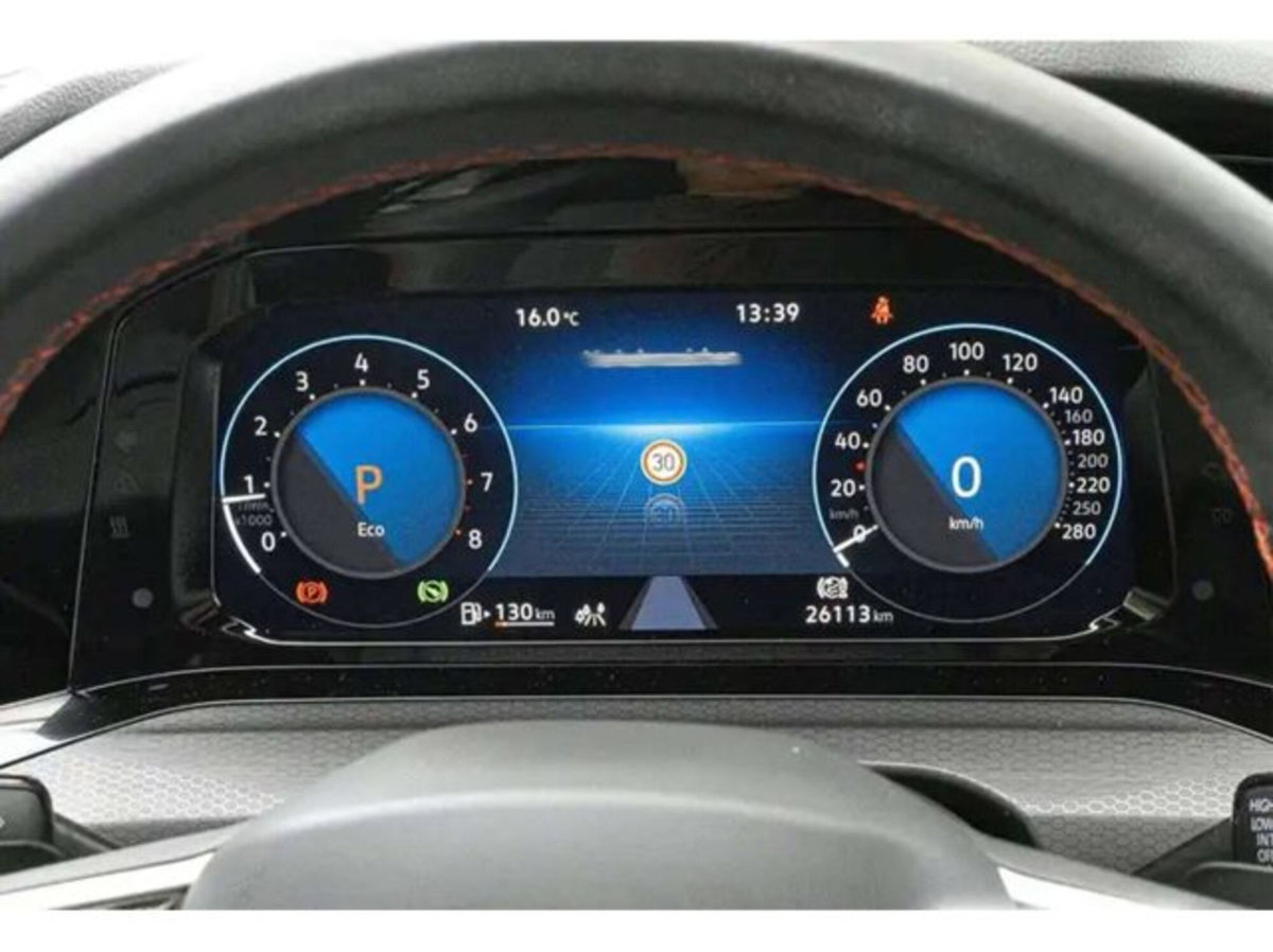 Volkswagen Golf 2.0 tsi GTI MT Ultimate 245cv (12)