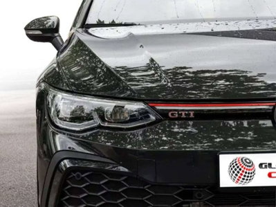 Volkswagen Golf 2.0 tsi GTI MT Ultimate 245cv (3)