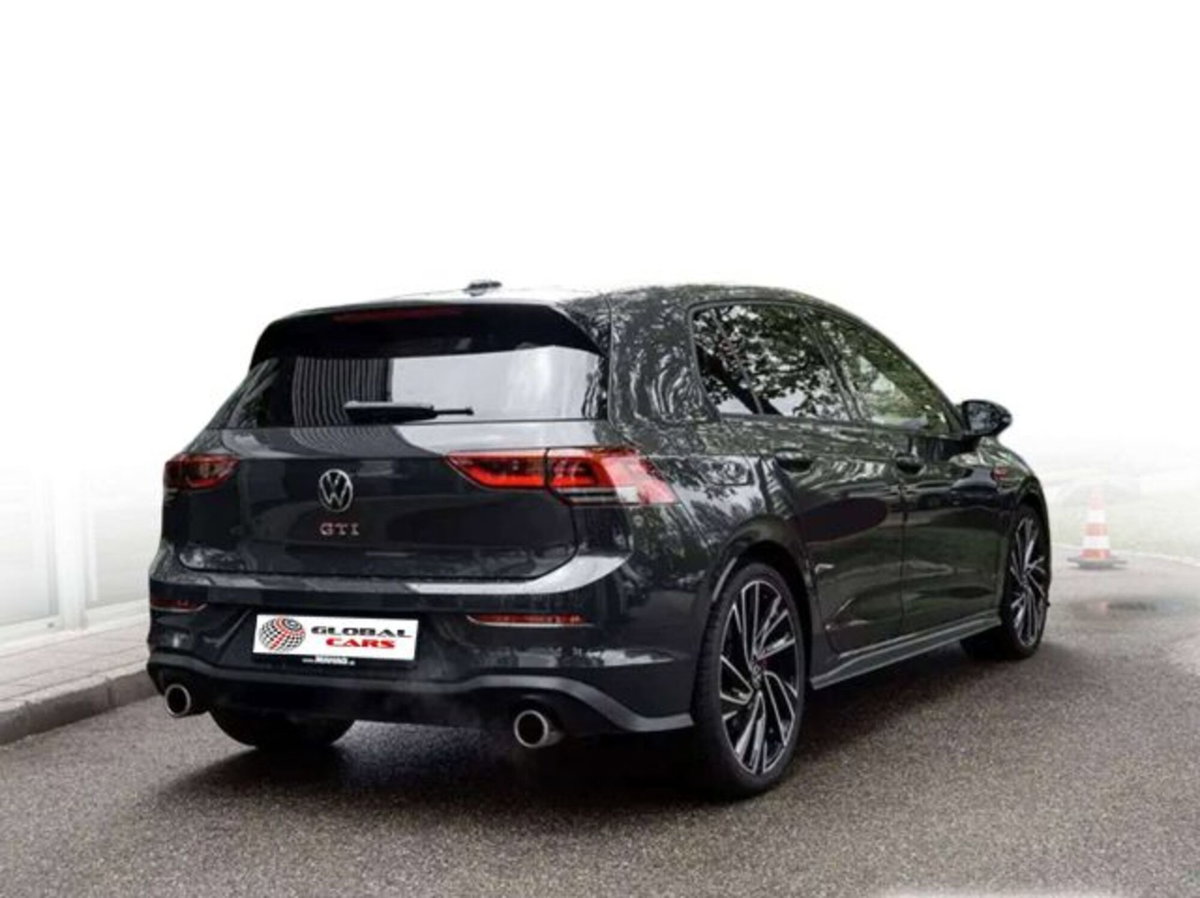Volkswagen Golf 2.0 tsi GTI MT Ultimate 245cv (5)