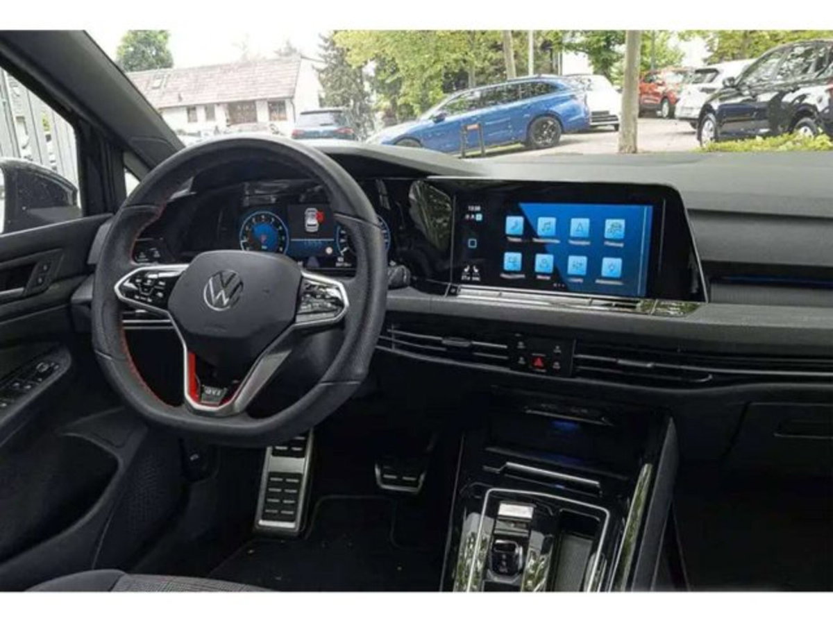 Volkswagen Golf 2.0 tsi GTI MT Ultimate 245cv (9)