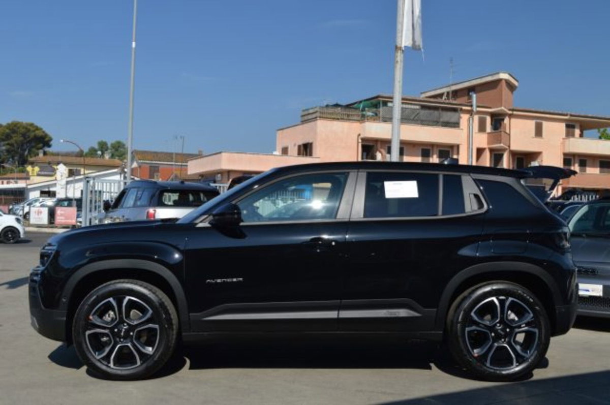 Jeep Avenger 1.2 turbo Summit fwd 100cv (5)