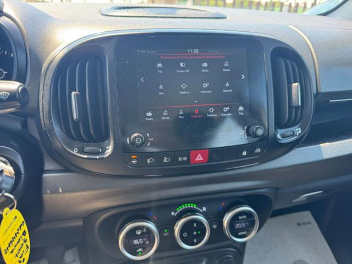Fiat 500L 1.4 95 CV Cross (9)