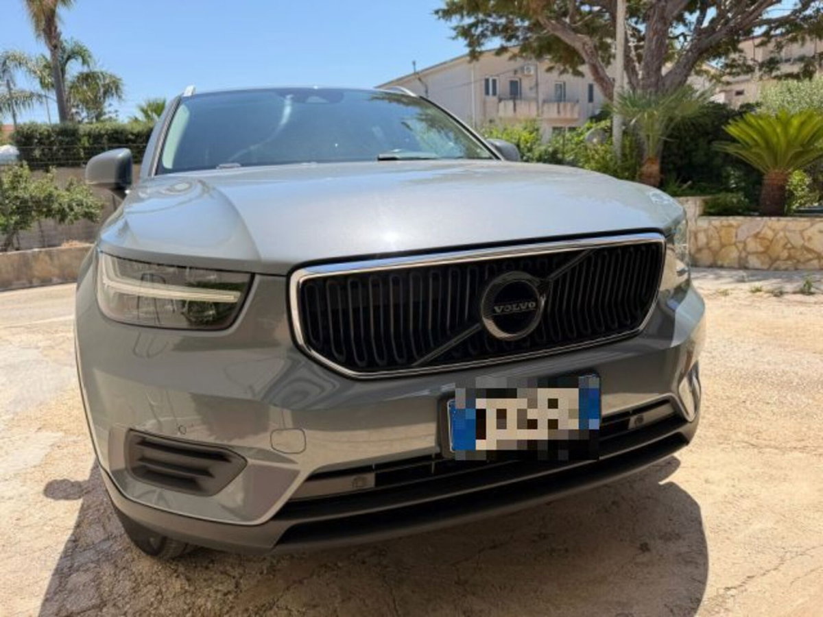Volvo XC40 D3 AWD Momentum (7)