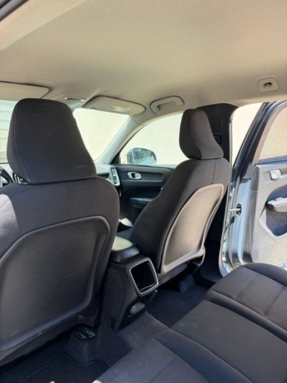 Volvo XC40 D3 AWD Momentum (8)