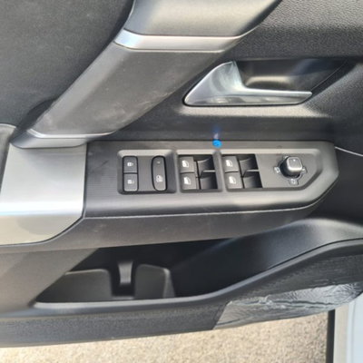 Jeep Compass 1.2 turbo e-hybrid mhev First Edition fwd 145cv edct6 (17)