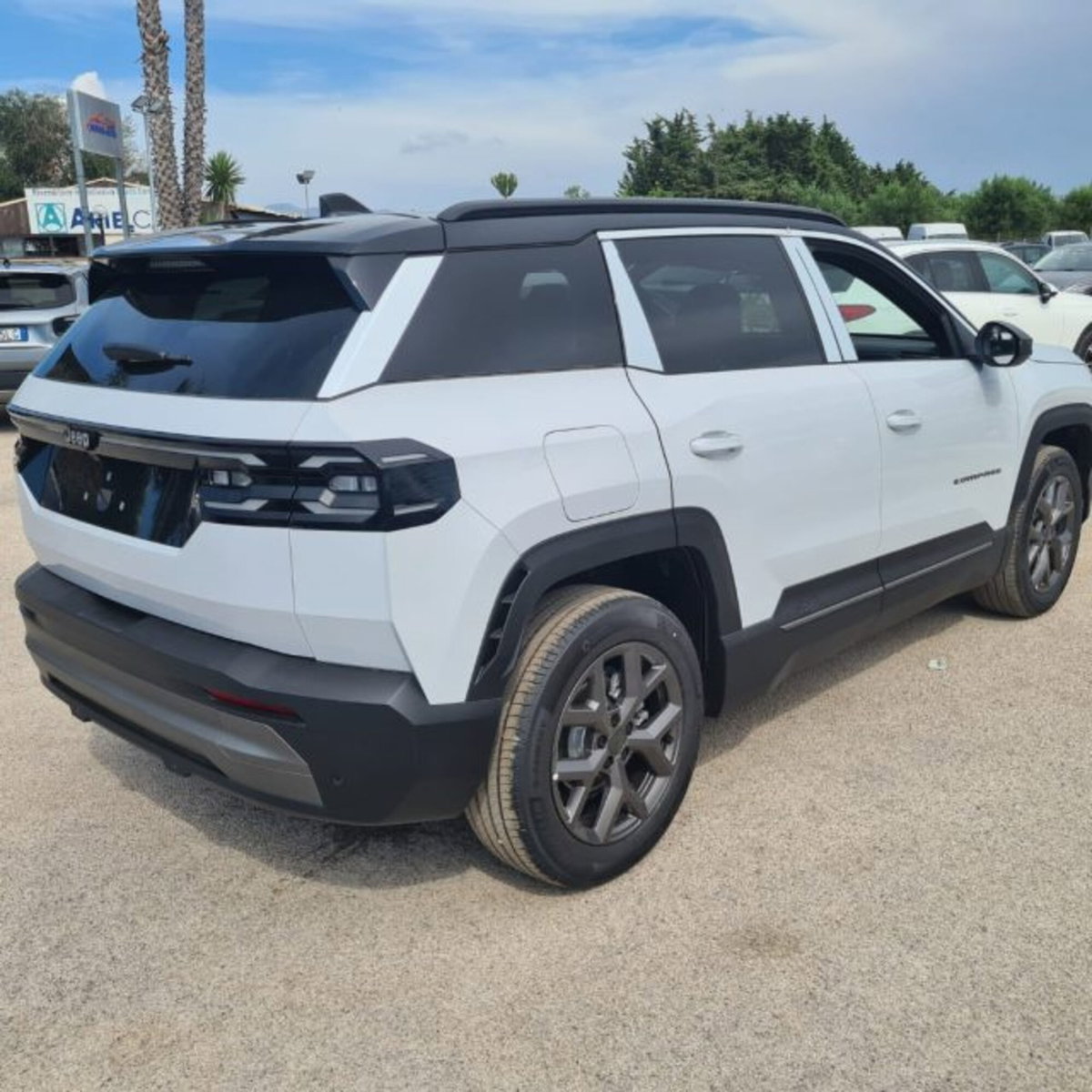 Jeep Compass 1.2 turbo e-hybrid mhev First Edition fwd 145cv edct6 (3)