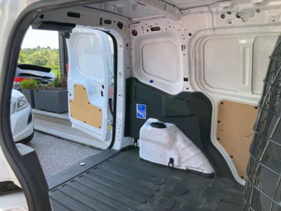 Ford Transit Courier 1.5 TDCi 75CV  Trend (10)