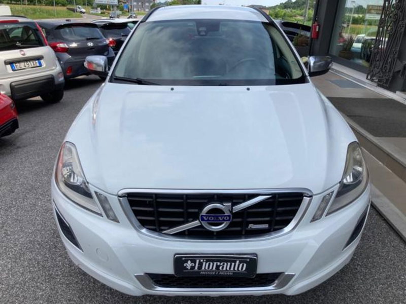 Volvo XC60 DRIVe R-design