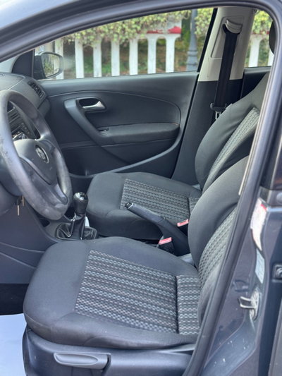 Volkswagen Polo 1.4 TDI 5p. Fresh (12)