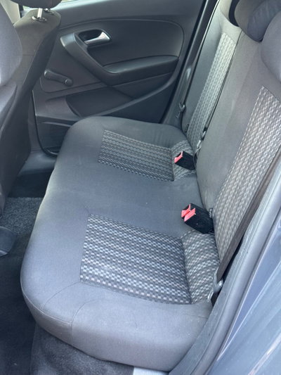 Volkswagen Polo 1.4 TDI 5p. Fresh (15)