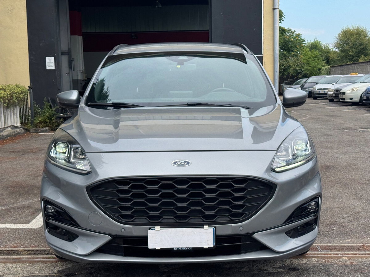 Ford Kuga 1.5 EcoBlue 120 CV 2WD ST-Line (2)
