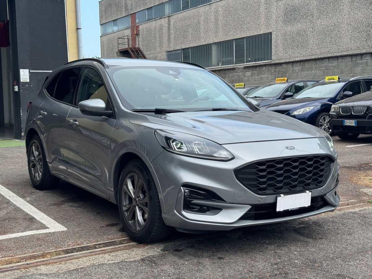 Ford Kuga 1.5 EcoBlue 120 CV 2WD ST-Line (5)