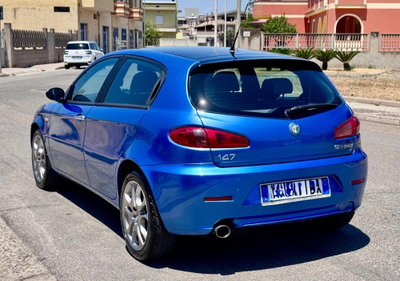 Alfa Romeo 147 1.6 16V TS (105) 5 porte Black Line (2)