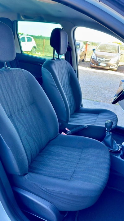 Dacia Duster 1.5 dCi 110CV 4x2 Lauréate (14)