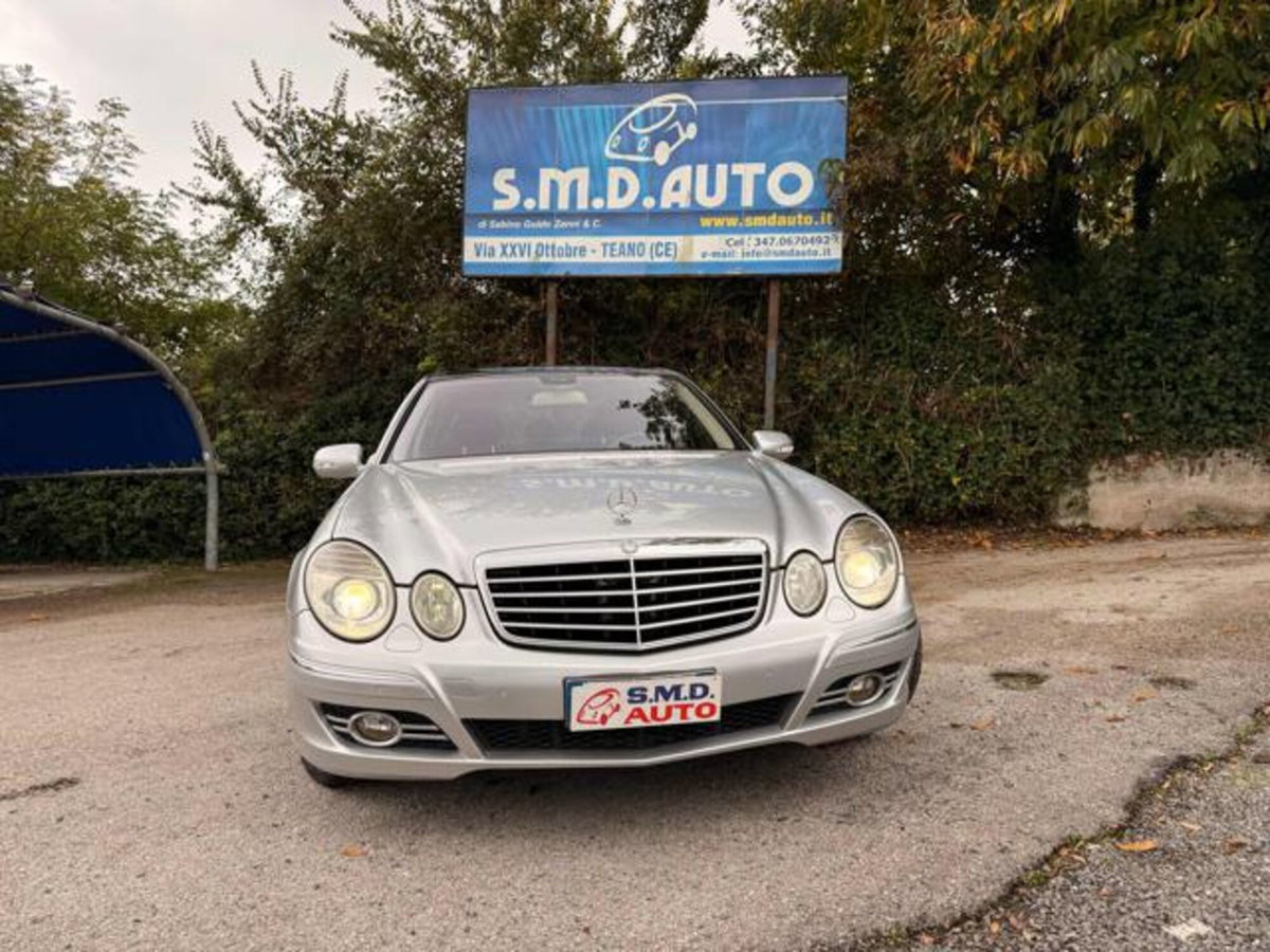 Mercedes-Benz Classe E 320 CDI cat EVO Avantgarde (2)