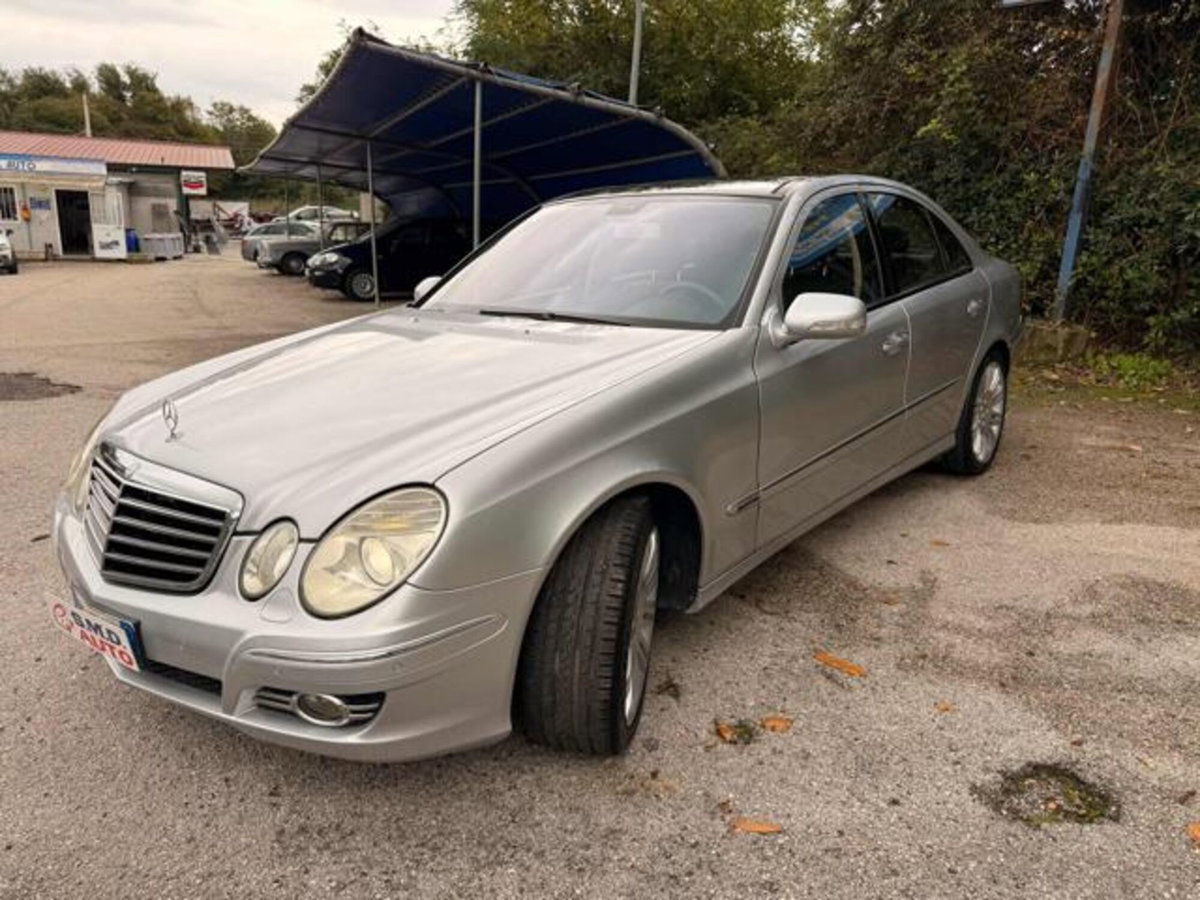Mercedes-Benz Classe E 320 CDI cat EVO Avantgarde (3)